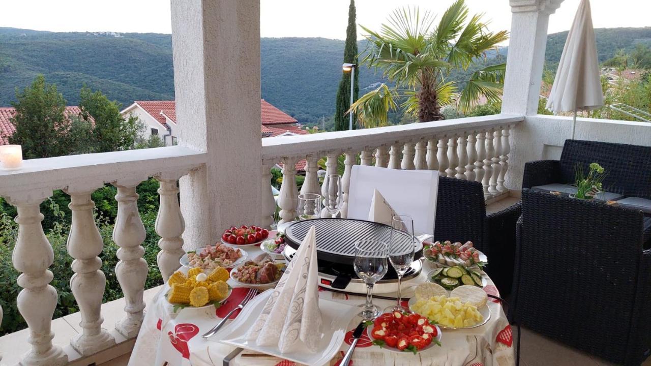 Apartments Sea And Sun Rabac Exterior foto